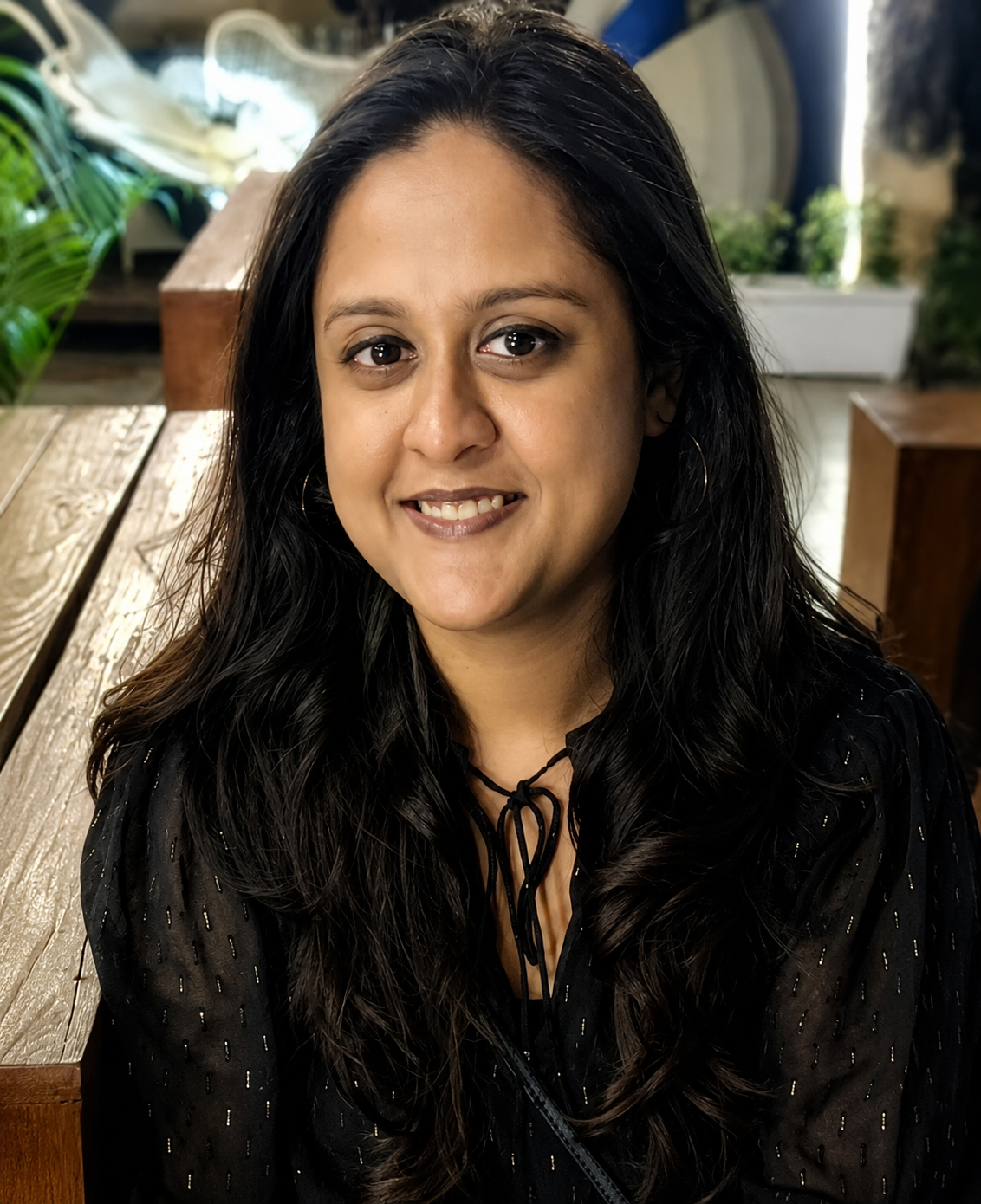 Dr. Priyanka Chaturvedi - Endodontist & Aesthetic Dentist